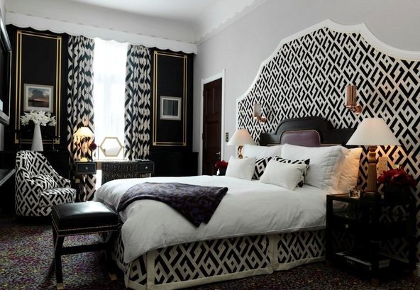 Fashion designers turned decorators:Yes or No.