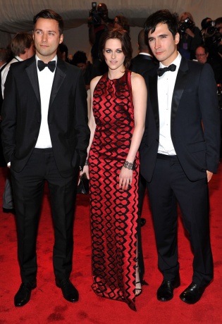 kristen-stewart_073700841405.jpg_article_gallery_slideshow_v2
