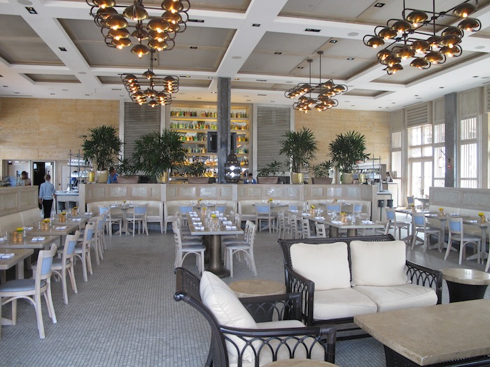 Chic in NJ: Lunch at Avenue.