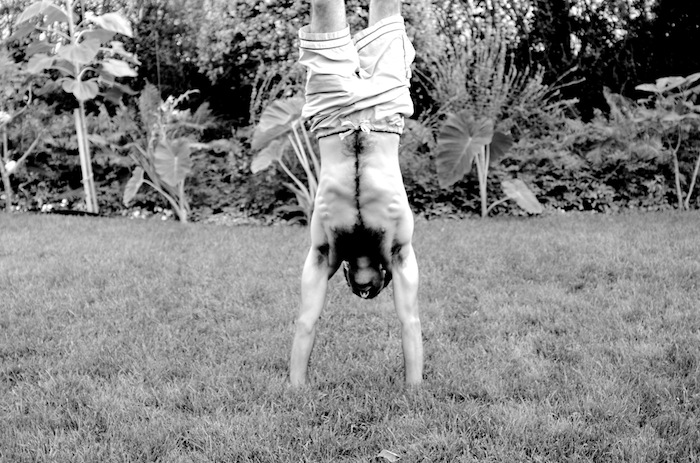 hand stand