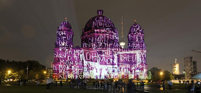 Berlin - Lichtkunst am Lustgarten