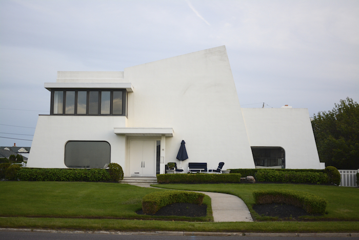 space ship modern